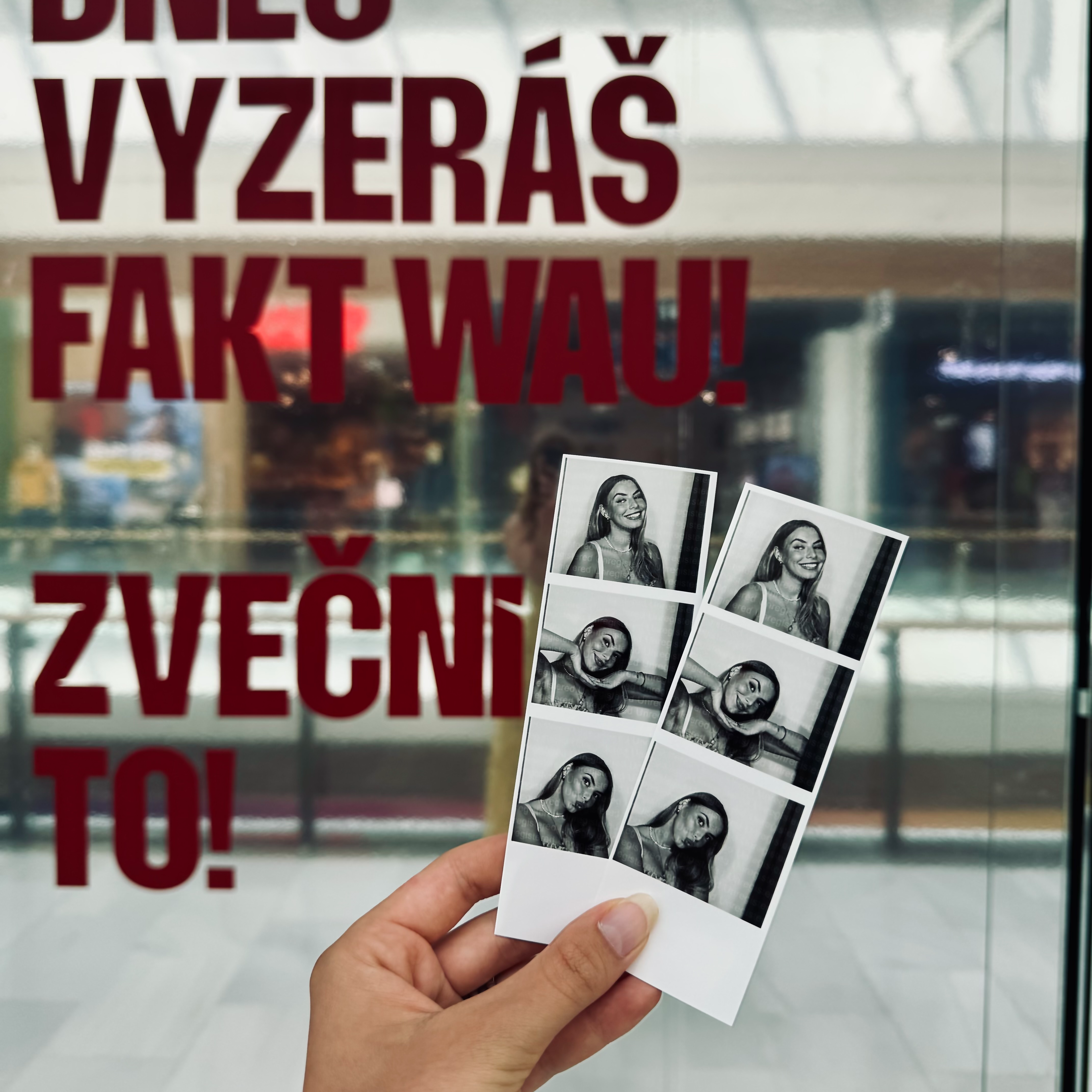 Novinka v Auparku – VINTAGE FOTOAUTOMAT!